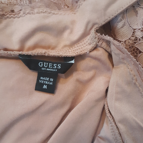 Guess blush lace dress sz medium *Q - Picture 2 of 8